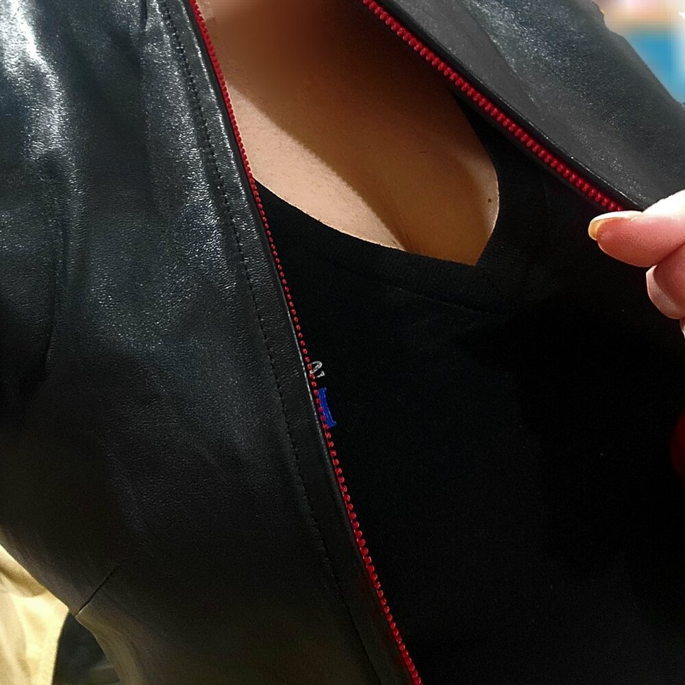 Black Leather Vest Red Zipper & Lining - Picture 5 of 10